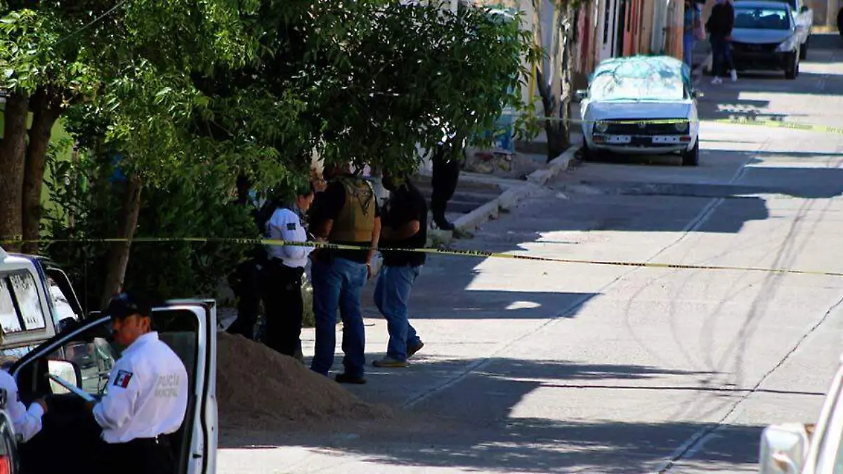 Acordonamiento de zona de intervención en la colonia González Ortega